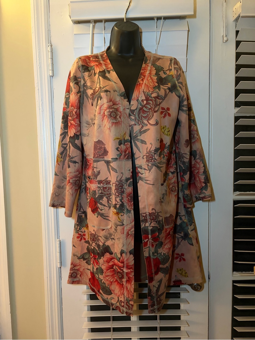 Solitaire Blush Pink Floral Open-Front Kimono Jacket